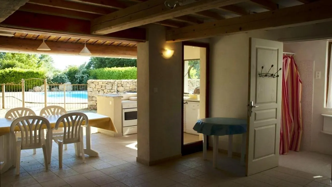 Villa Splendide A Caseneuve Avec Piscine Priveeb France